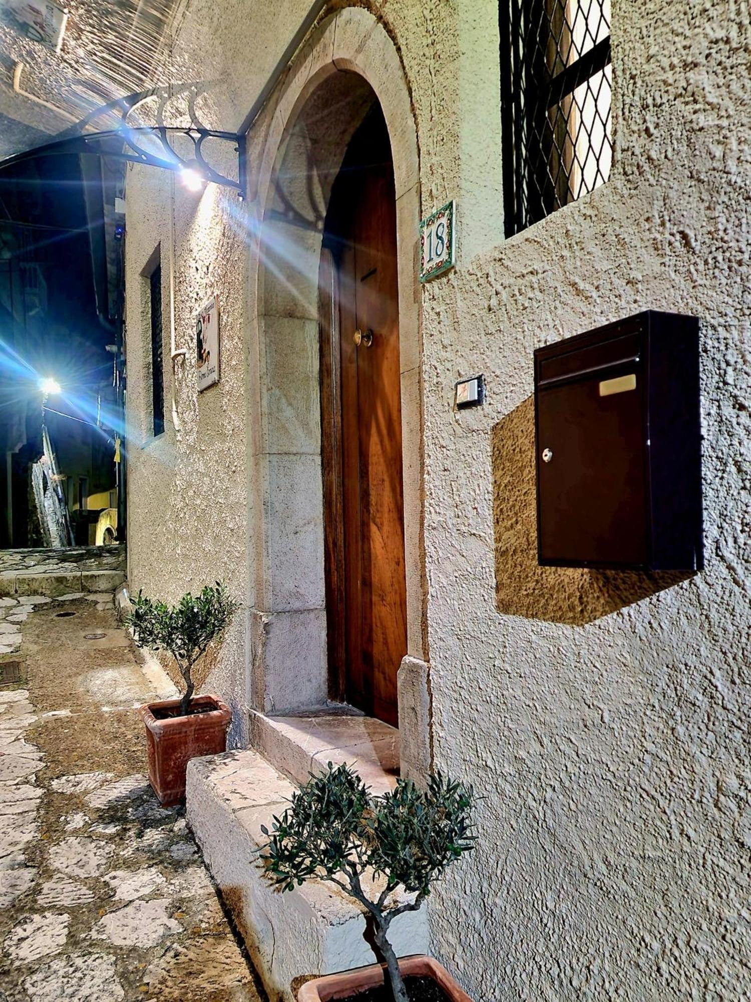 Casa Vacanze Donna Erminia Villa Calitri Luaran gambar